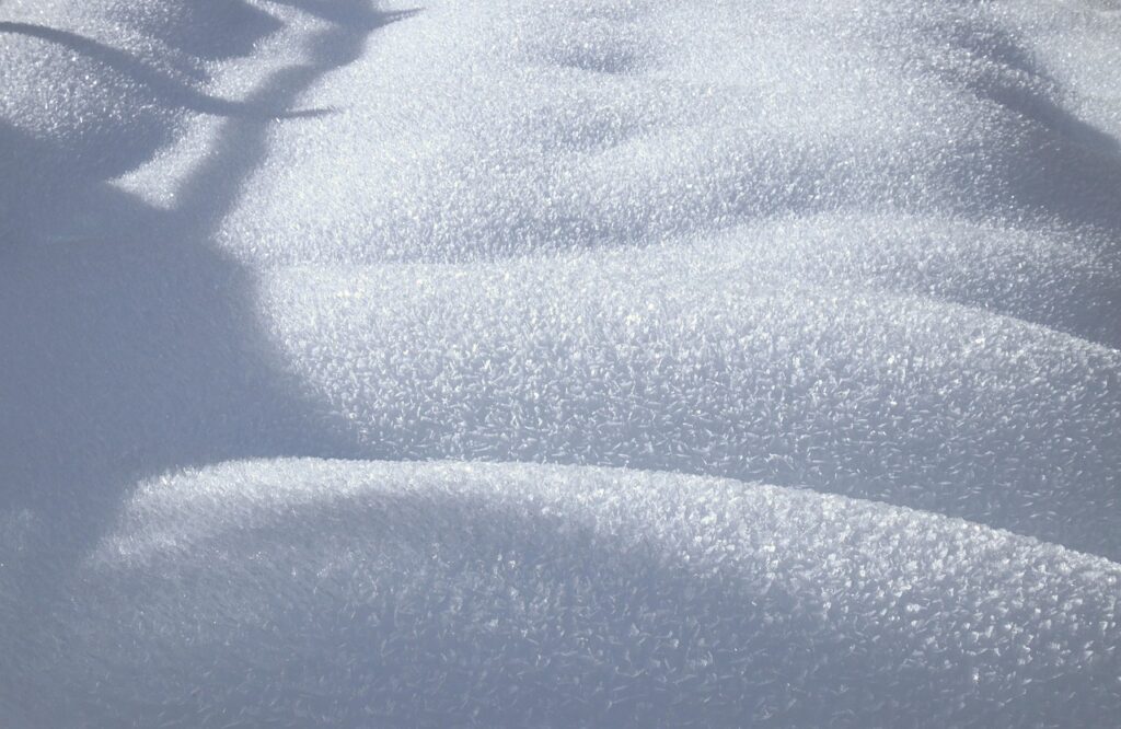雪見露天で楽しむカニ付きプランの駐車場台数の目安は？